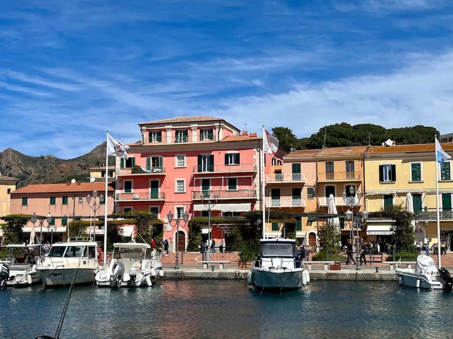 A Casa Di Nonna Anna Apartamento Porto Azzurro Exterior foto