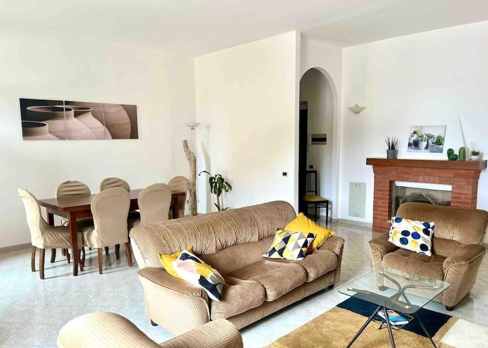 A Casa Di Nonna Anna Apartamento Porto Azzurro Exterior foto