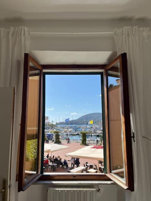 A Casa Di Nonna Anna Apartamento Porto Azzurro Exterior foto